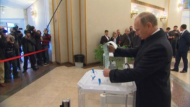 Путин проголосовал на выборах депутатов Государственной думы РФ