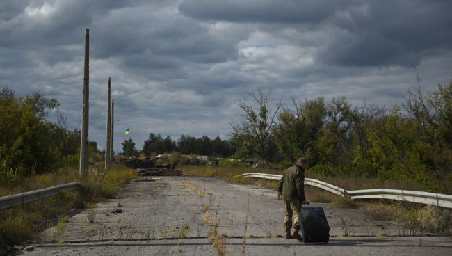Обмен военнопленными между ДНР, ЛНР и Украиной. Архивное фото Обмен военнопленными между ДНР, ЛНР и Украиной. Архивное фото