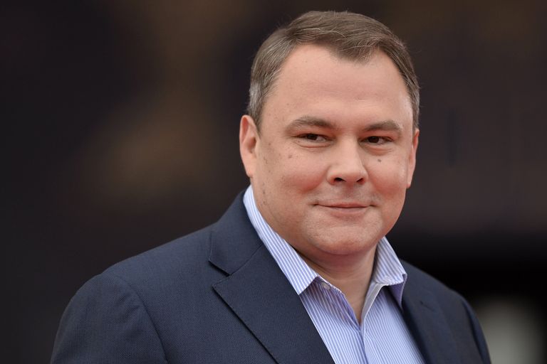 Телеведущий Петр Толстой после церемонии вручения премии ТЭФИ 2016 в Москве.