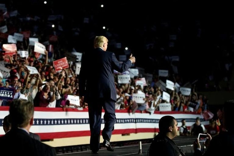 Кандидат в президенты США Дональд Трамп на дебатах Кандидат в президенты США Дональд Трамп на дебатах