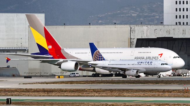 Самолет авиакомпании Asiana Airlines