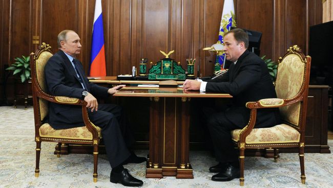 Владимир Путин и Игорь Комаров. Архивное фото Владимир Путин и Игорь Комаров. Архивное фото