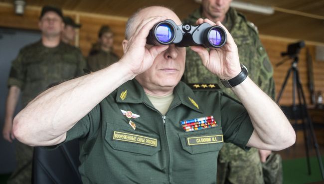 Главнокомандующий сухопутными войсками министерства обороны Российской Федерации генерал-полковник Олег Салюков. Архивное фото Главнокомандующий сухопутными войсками министерства обороны Российской Федерации генерал-полковник Олег Салюков. Архивное фото