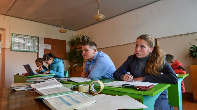 Урок математики в школе села Сенное в Брянской области Урок математики в школе села Сенное в Брянской области