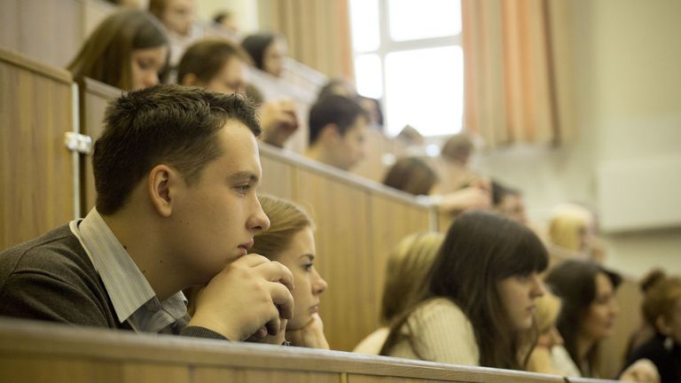 Студенты МГПУ в аудитории
