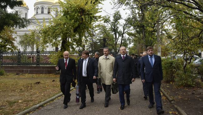 Депутаты региональных советов и представители делового сообщества Италии в Симферополе Депутаты региональных советов и представители делового сообщества Италии в Симферополе