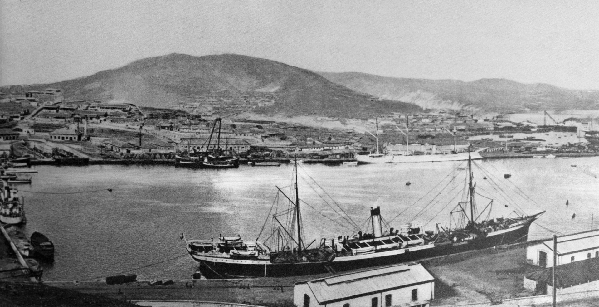 Вид на Порт-Артур. 1904 год Вид на Порт-Артур. 1904 год - РИА Новости, 1920, 03.12.2024