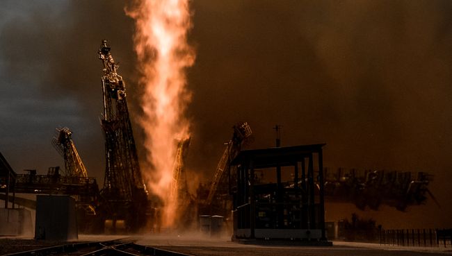 Пуск ракеты-носителя Союз-ФГ с пилотируемым кораблем Союз МС-02 с космодрома Байконур Пуск ракеты-носителя Союз-ФГ с пилотируемым кораблем Союз МС-02 с космодрома Байконур