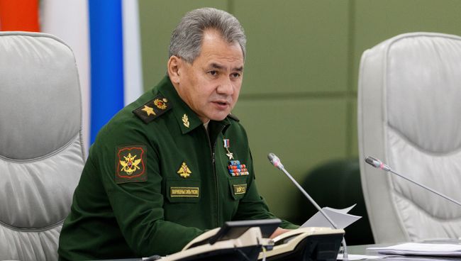 Министр обороны РФ Сергей Шойгу во время проведения Единого дня приемки военной продукции в министерстве обороны РФ Министр обороны РФ Сергей Шойгу во время проведения Единого дня приемки военной продукции в министерстве обороны РФ