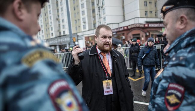 Лидер националистического объединения Дмитрий Демушкин принимает участие в Русском марше в Москве Лидер националистического объединения Дмитрий Демушкин принимает участие в Русском марше в Москве