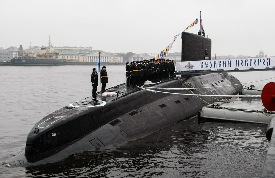 Передача ВМФ России дизель-электрической подводной лодки «Великий Новгород» Передача ВМФ России дизель-электрической подводной лодки «Великий Новгород»