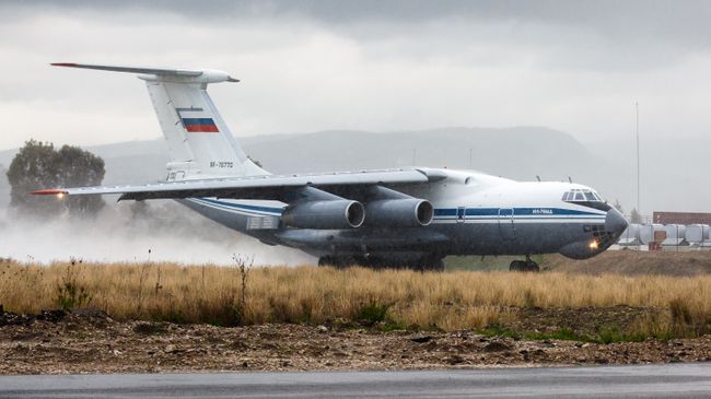 Самолет Ил-76 ВКС России. Архивное фото Самолет Ил-76 ВКС России. Архивное фото