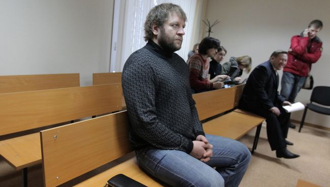 Александр Емельяненко в зале заседаний Даниловского суда Москвы. Архивное фото Александр Емельяненко в зале заседаний Даниловского суда Москвы. Архивное фото