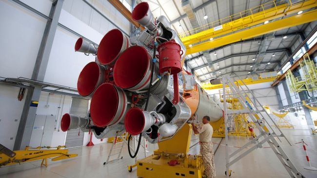 Российская ракета-носитель Союз-СТ на космодроме Куру во Французской Гвиане. Архивное фото Российская ракета-носитель Союз-СТ на космодроме Куру во Французской Гвиане. Архивное фото