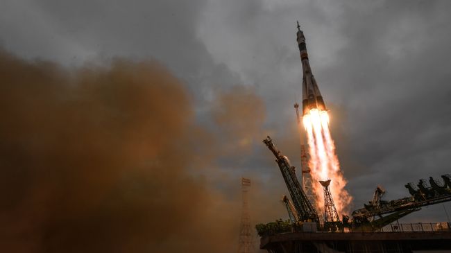 Пуск ракеты-носителя Союз-ФГ с транспортным пилотируемым кораблем Союз МС-02 с космодрома Байконур. Архивное фото Пуск ракеты-носителя Союз-ФГ с транспортным пилотируемым кораблем Союз МС-02 с космодрома Байконур. Архивное фото