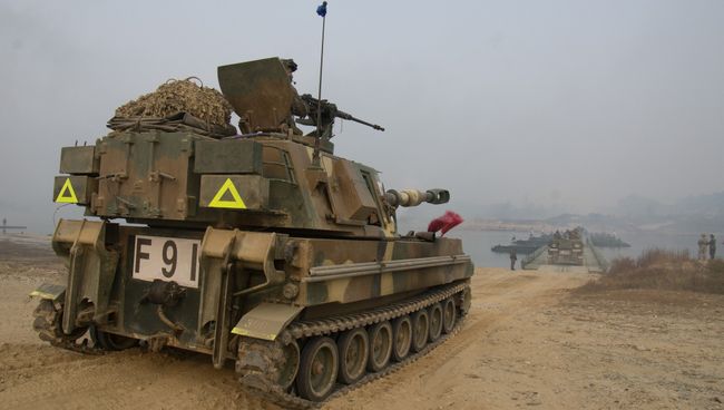 Военные учения вооруженных сил Южной Кореи с участием американских военнослужащих. Архивное фото Военные учения вооруженных сил Южной Кореи с участием американских военнослужащих. Архивное фото