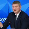 Депутат Государственной Думы РФ Михаил Шеремет во время круглого стола на тему: Крым – открытая трибуна в пресс-центре МИА Россия сегодня Депутат Государственной Думы РФ Михаил Шеремет во время круглого стола на тему: Крым – открытая трибуна в пресс-центре МИА Россия сегодня