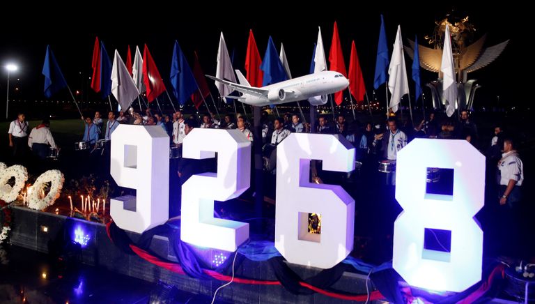 Акция памяти жертв крушения российского самолета А321 в Египте Акция памяти жертв крушения российского самолета А321 в Египте