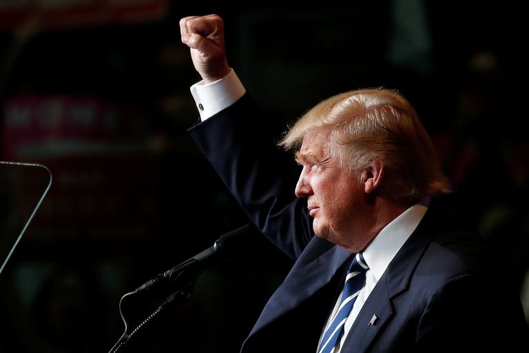 Кандидат в президенты США Дональд Трамп. 1 ноября 2016 года Кандидат в президенты США Дональд Трамп. 1 ноября 2016 года