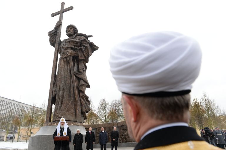 Открытие памятника князю Владимиру на Боровицкой площади в Москве Открытие памятника князю Владимиру на Боровицкой площади в Москве