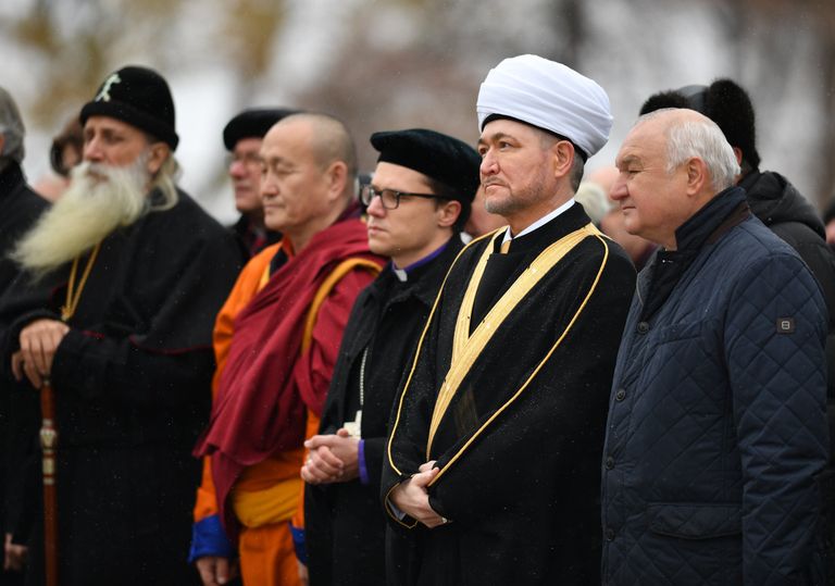 Открытие памятника князю Владимиру на Боровицкой площади Открытие памятника князю Владимиру на Боровицкой площади