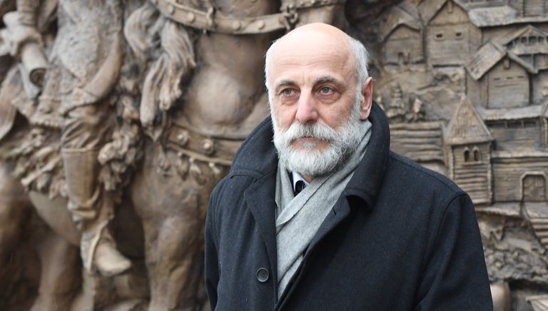 Скульптор Салават Щербаков, автор памятника святому равноапостольному князю Владимиру Скульптор Салават Щербаков, автор памятника святому равноапостольному князю Владимиру