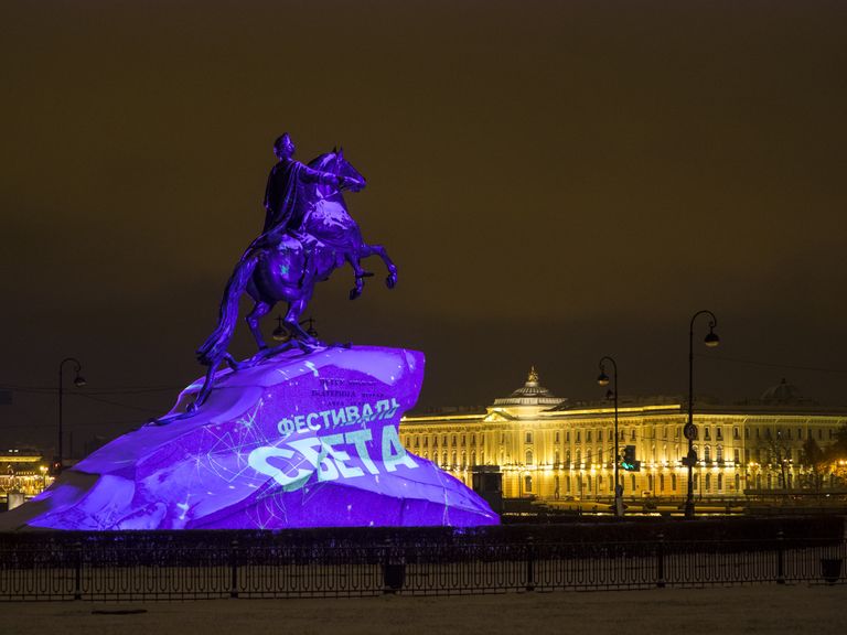 Мультимедийное 3D-mapping шоу в Санкт-Петербурге Мультимедийное 3D-mapping шоу в Санкт-Петербурге