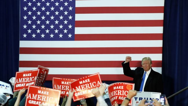 Кандидат в президенты США Дональд Трамп в Лисберге. 7 ноября 2016 года Кандидат в президенты США Дональд Трамп в Лисберге. 7 ноября 2016 года