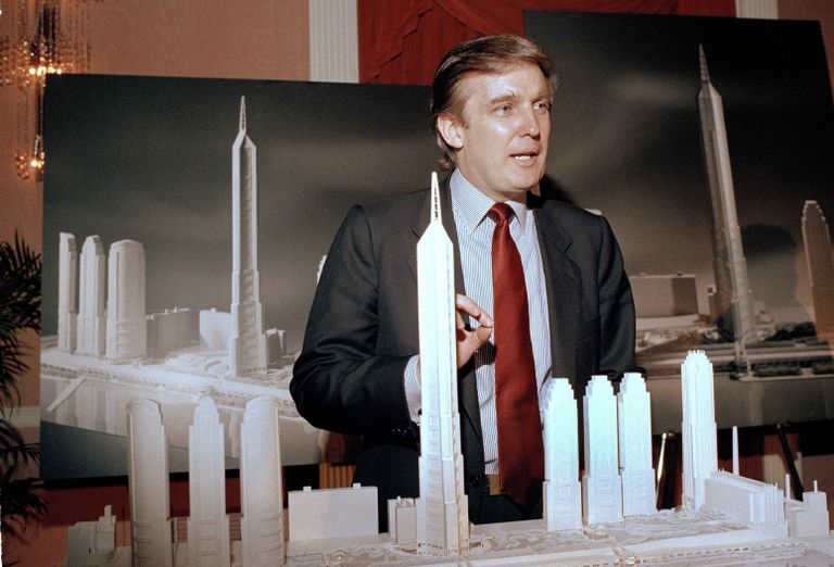 Дональд Трамп на Манхэттене. 1985 год Дональд Трамп на Манхэттене. 1985 год