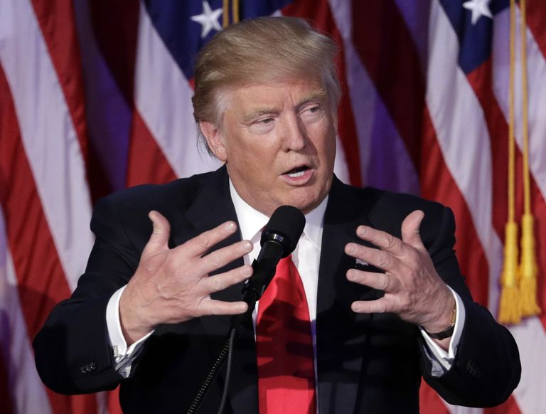 Избранный президент США Дональд Трамп во время выступления в Нью-Йорке. 9 ноября 2016 Избранный президент США Дональд Трамп во время выступления в Нью-Йорке. 9 ноября 2016