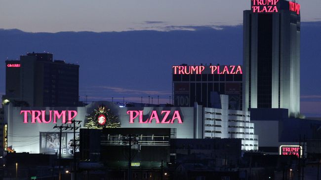 Отель и казино Trump Plaza в Атлантик-Сити. Архивное фото Отель и казино Trump Plaza в Атлантик-Сити. Архивное фото