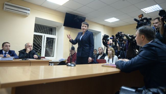 Надежда Савченко на допросе в качестве свидетеля в киевском суде по делу против главы ЛНР Игоря Плотницкого. 10 ноября 2016 Надежда Савченко на допросе в качестве свидетеля в киевском суде по делу против главы ЛНР Игоря Плотницкого. 10 ноября 2016