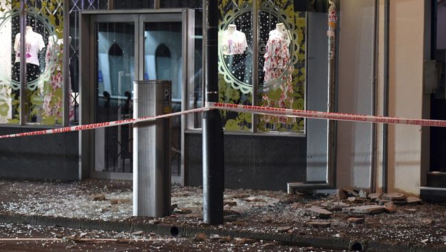 Последствия землетрясения в Новой Зеландии. Архивное фото Последствия землетрясения в Новой Зеландии. Архивное фото