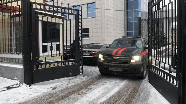 Автомобиль Следственного комитета. Архивное фото Автомобиль Следственного комитета. Архивное фото