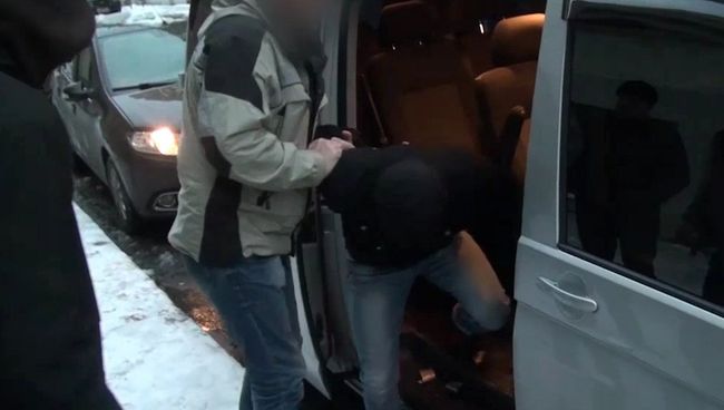 Задержание членов экстремистской группы, готовившей теракты в Москве и Ингушетии Задержание членов экстремистской группы, готовившей теракты в Москве и Ингушетии