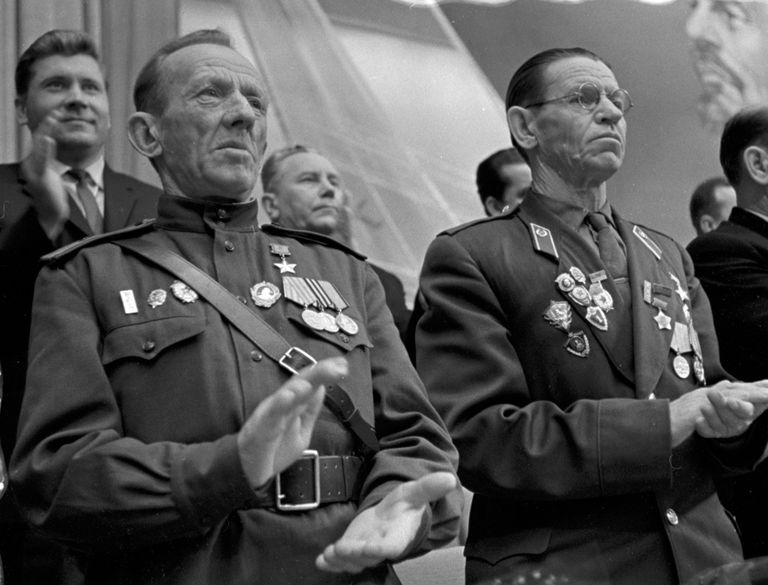 Илларион Романович Васильев и Григорий Мелентьевич Шемякин