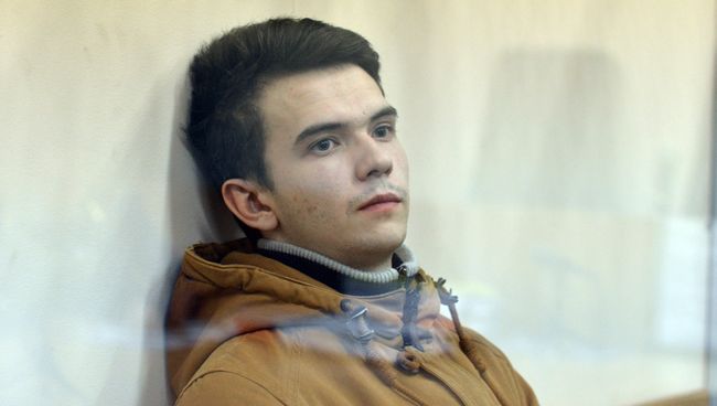 Филипп Будейкин (Лис) в  Октябрьском районном суде Санкт-Петербурга. Архивное фото