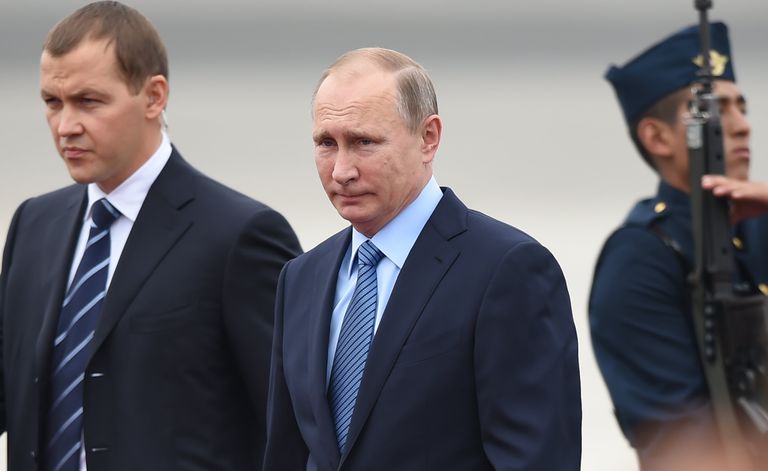 Президент России Владимир Путин в аэропорту Лимы, Перу Президент России Владимир Путин в аэропорту Лимы, Перу