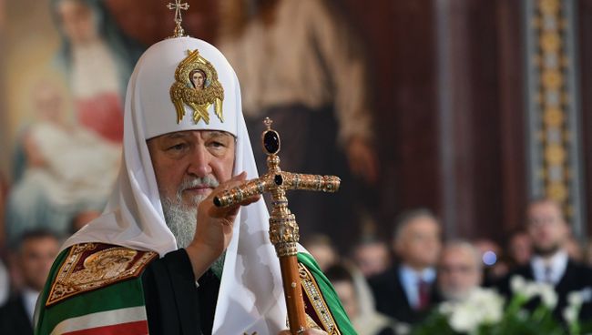 Божественная литургия в храме Христа Спасителя. Архивное фото