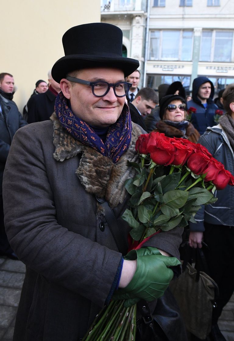 Историк моды Александр Васильев на открытии памятника балерине Майе Плисецкой на улице Большая Дмитровка Историк моды Александр Васильев на открытии памятника балерине Майе Плисецкой на улице Большая Дмитровка