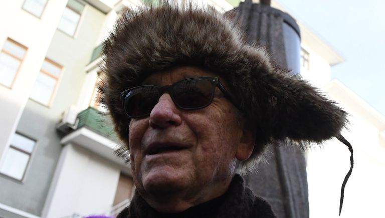 Композитор Родион Щедрин на открытии памятника балерине Майе Плисецкой на улице Большая Дмитровка