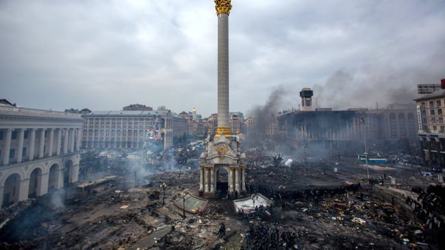 Площадь Независимости в Киеве. Февраль 2014. Архивное фото Площадь Независимости в Киеве. Февраль 2014. Архивное фото