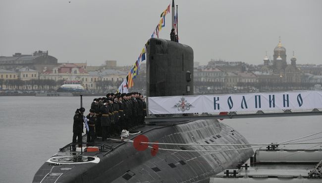 Торжественная церемония передачи подлодки Колпино ВМФ России на пристани АО Адмиралтейские верфи в Санкт-Петербурге Торжественная церемония передачи подлодки Колпино ВМФ России на пристани АО Адмиралтейские верфи в Санкт-Петербурге
