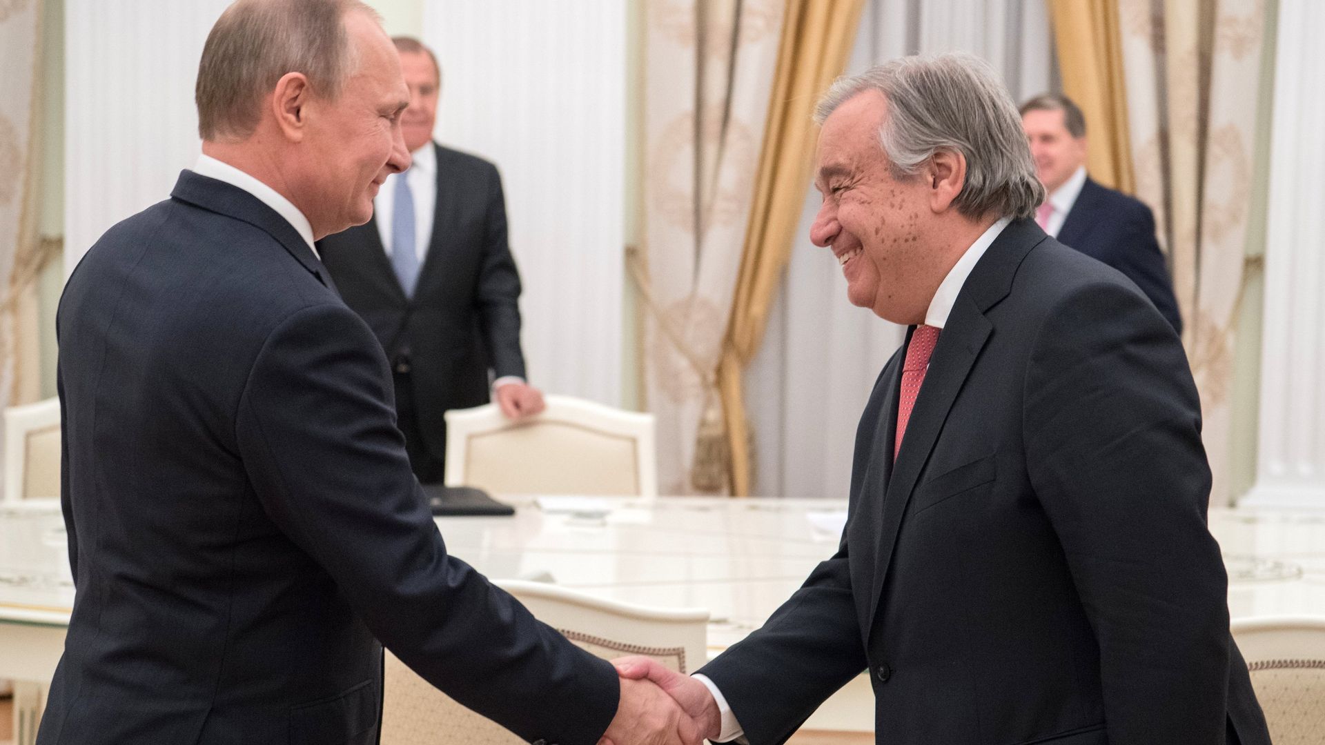 Президент России Владимир Путин и Генеральный секретарь ООН Антониу Гутерреш Президент России Владимир Путин и Генеральный секретарь ООН Антониу Гутерреш - РИА Новости, 1920, 14.09.2022