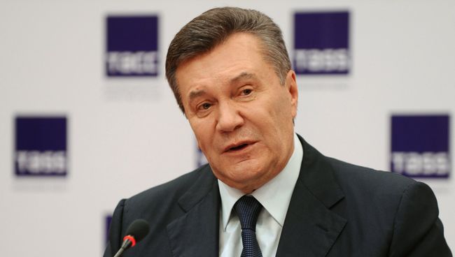Экс-президент Украины Виктор Янукович во время пресс-конференции в Ростове-на-Дону Экс-президент Украины Виктор Янукович во время пресс-конференции в Ростове-на-Дону