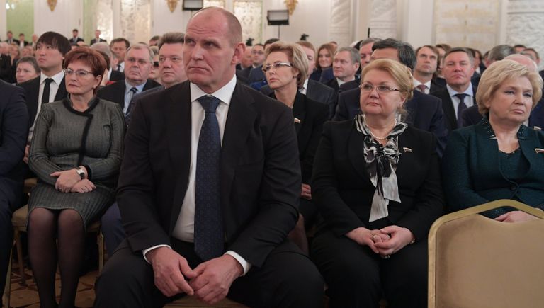 Депутат Государственной Думы РФ Александр Карелин во время ежегодного послания президента РФ Владимира Путина Федеральному Собранию в Кремле