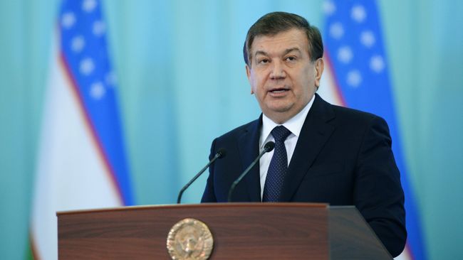Премьер-министр и временно исполняющий обязанности президента Узбекистана Шавкат Мирзиеев, победивший на выборах президента Узбекистана Премьер-министр и временно исполняющий обязанности президента Узбекистана Шавкат Мирзиеев, победивший на выборах президента Узбекистана