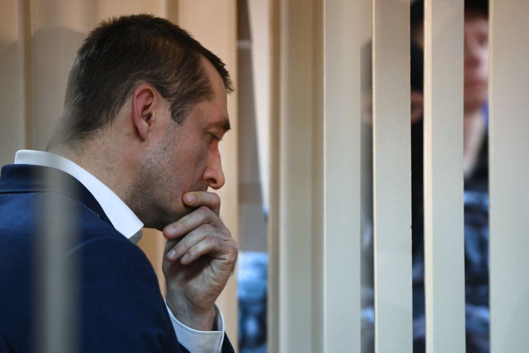 Врио начальника управления Т антикоррупционного главка (ГУЭБиПК) МВД России Дмитрий Захарченко в Пресненском суде города Москвы Врио начальника управления Т антикоррупционного главка (ГУЭБиПК) МВД России Дмитрий Захарченко в Пресненском суде города Москвы