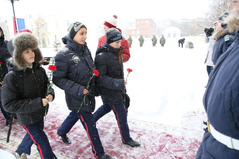 Память погибшего в Сирии героя РФ Александра Прохоренко почтили в Оренбургской области Память погибшего в Сирии героя РФ Александра Прохоренко почтили в Оренбургской области