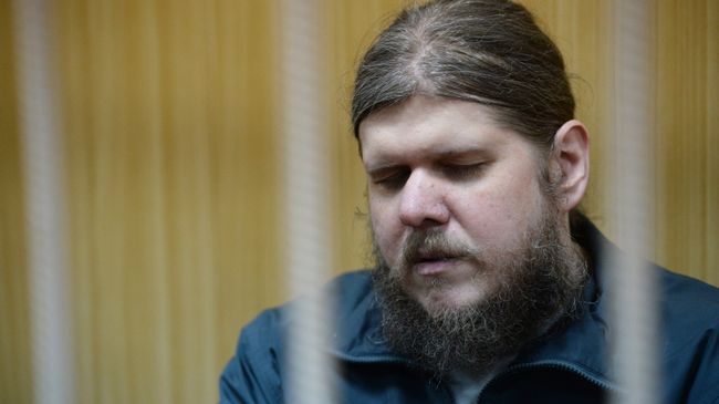 Андрей Попов